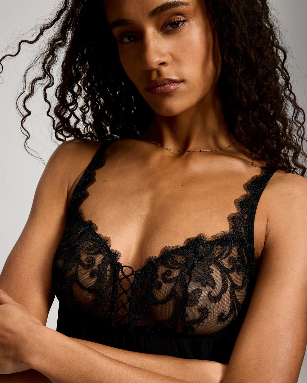 Crinkle Satin + Embroidery Camisole | Soma